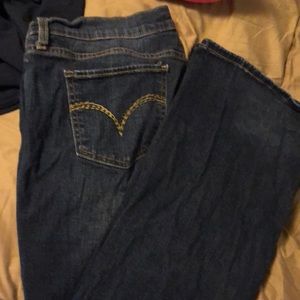 18 Levi too super low bootcut jeans
